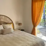度假居 Oyat